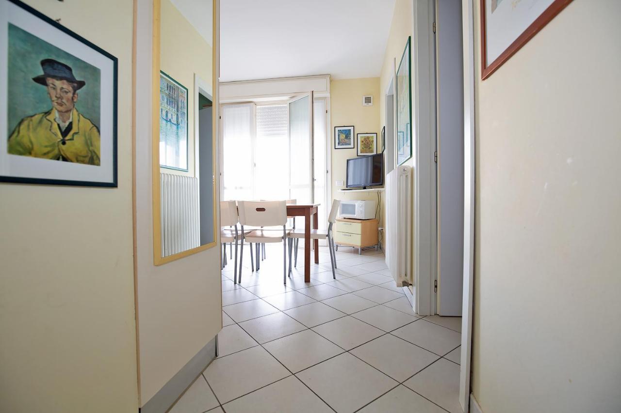 Sirena Apartments Лидо дели Естенси Екстериор снимка