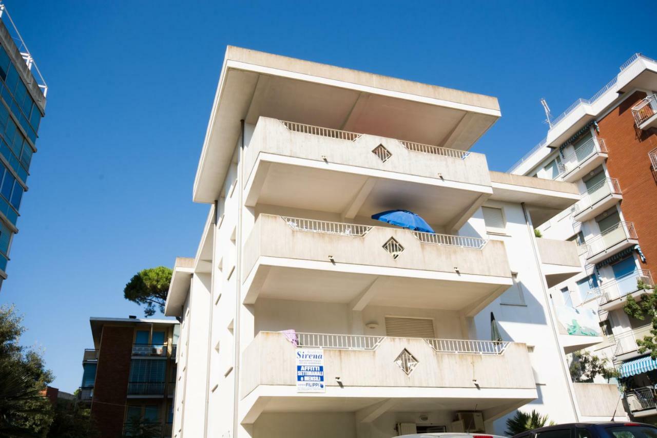 Sirena Apartments Лидо дели Естенси Екстериор снимка